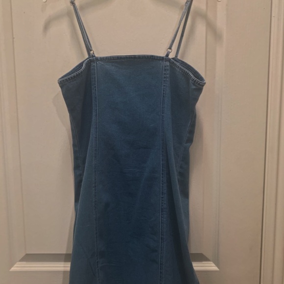 Jean Zip Up Dress - Picture 2 of 2